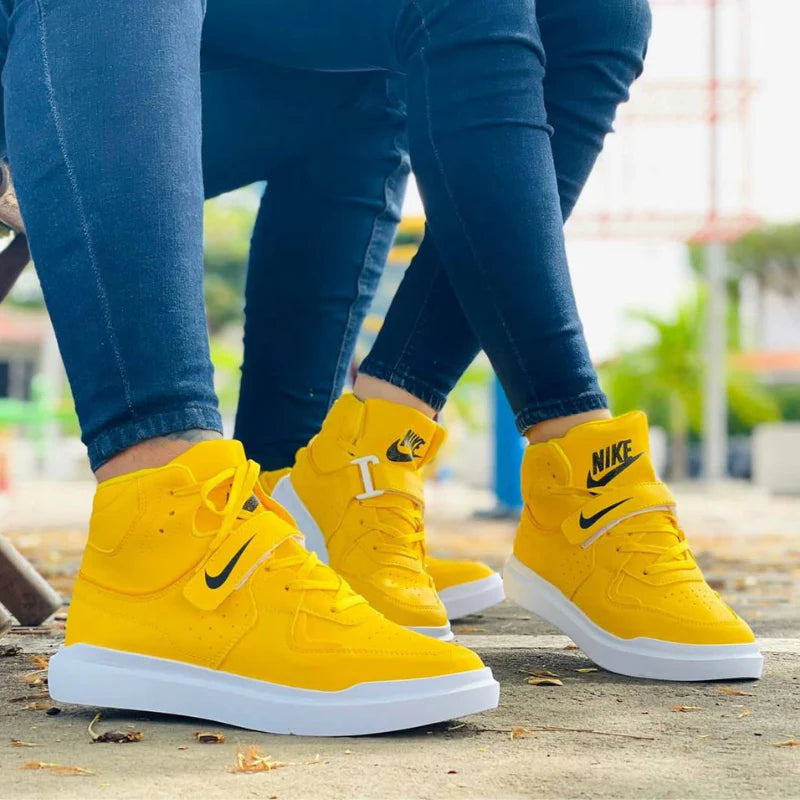 BOTA NIKE CIERRE